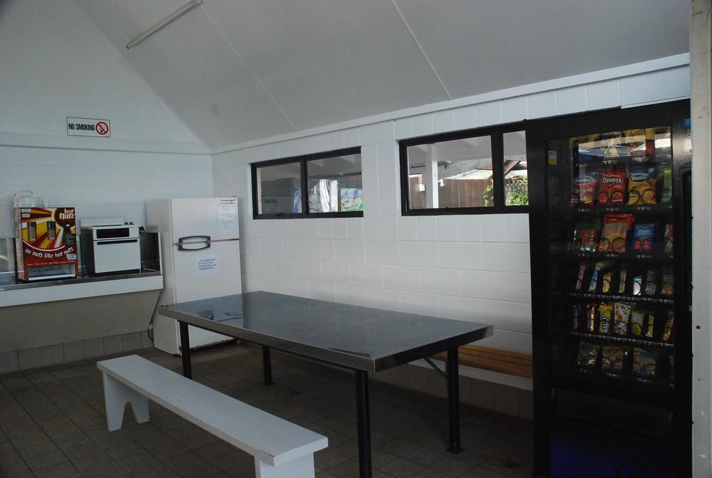 Hotel Avondale Motor Park à Auckland Extérieur photo