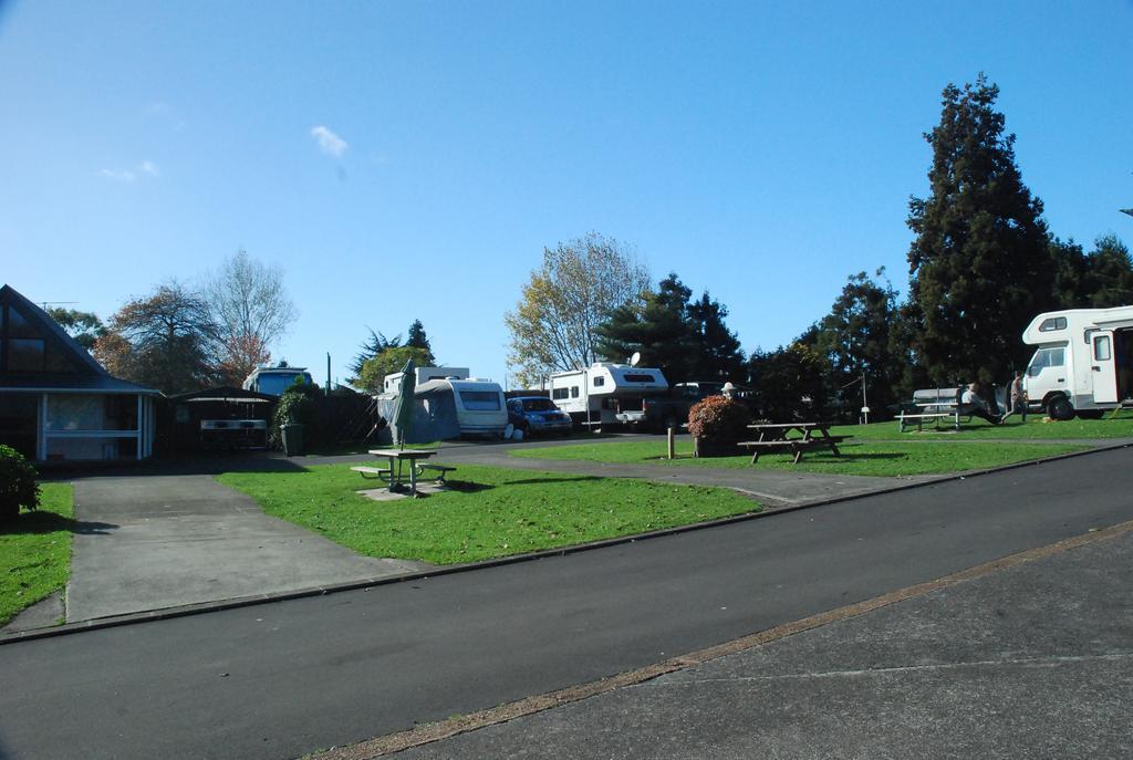 Hotel Avondale Motor Park à Auckland Extérieur photo